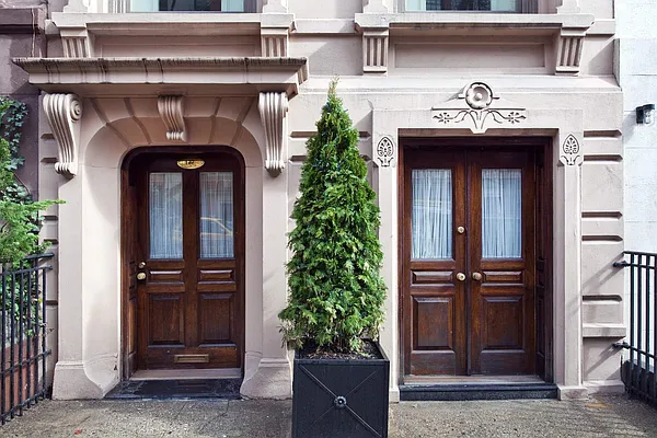 Rented by Sotheby's International Realty | media 1