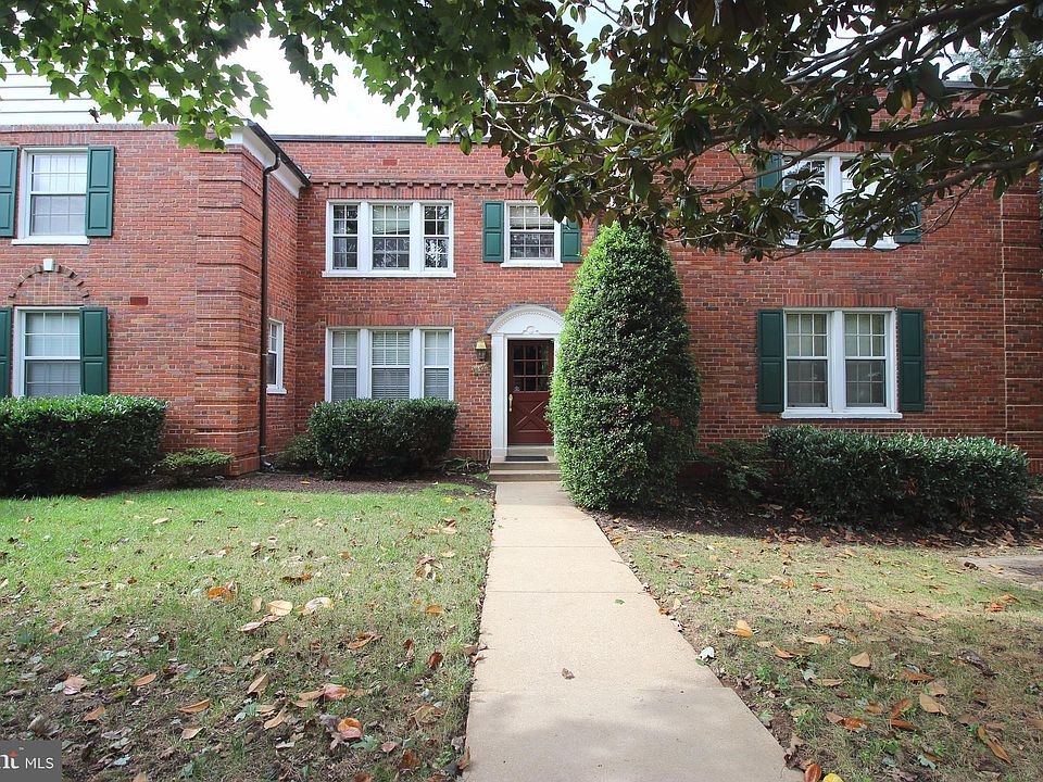1st image of 1800 Queens Ln Unit 4-198