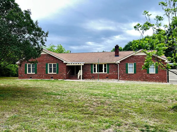 5100 Castlebrook Dr, Raleigh, NC 27604