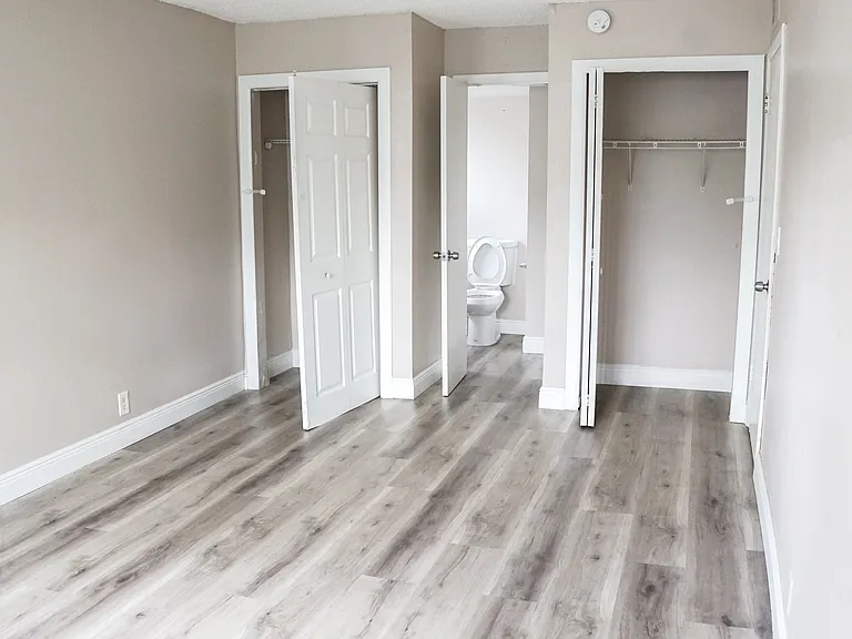 4280 Woodside Dr #12 — Photo 16