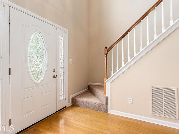 4th image of 108 Windsong Dr #0