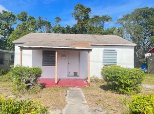 530 W 1st St, Riviera Beach, FL 33404