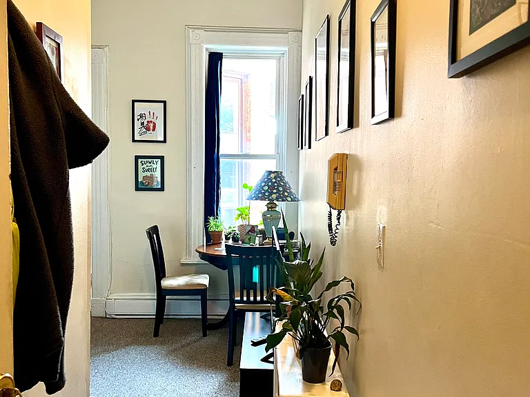 102 Willett St #4 — Photo 4