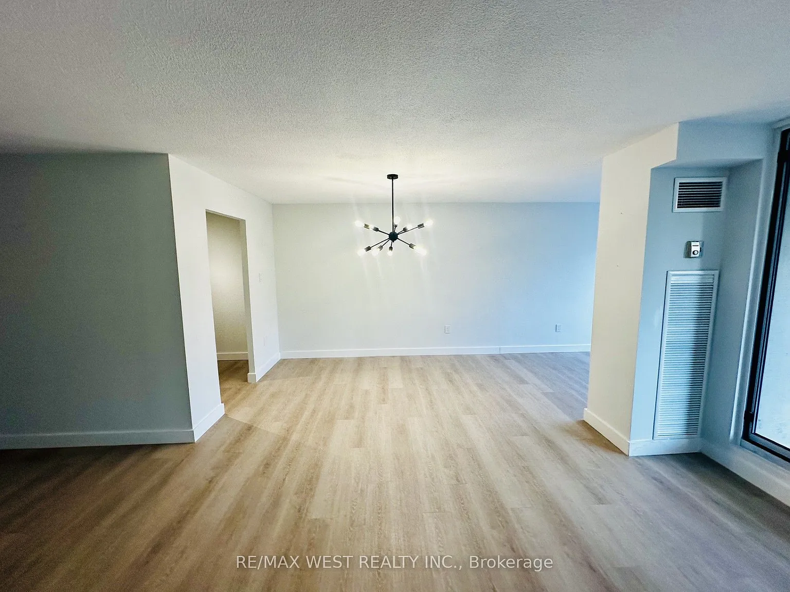 4 bed, $3,400 — Photo 3