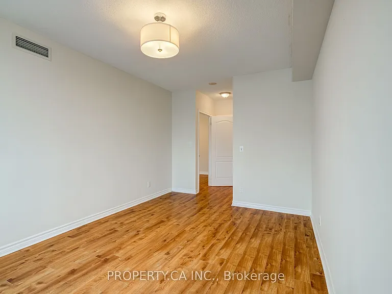 88 Promenade Cir #201 — Photo 18