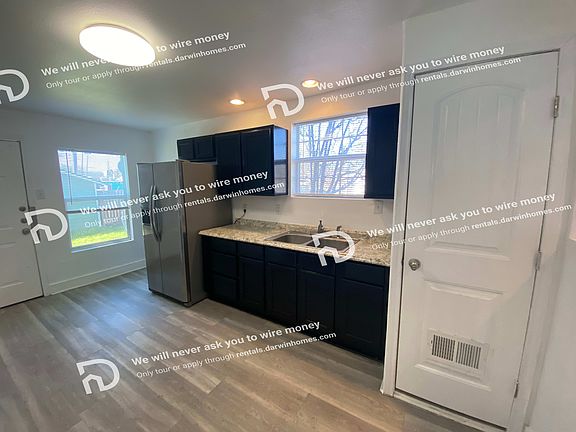 5th image of 1340 W Ridgewood Ct #1340