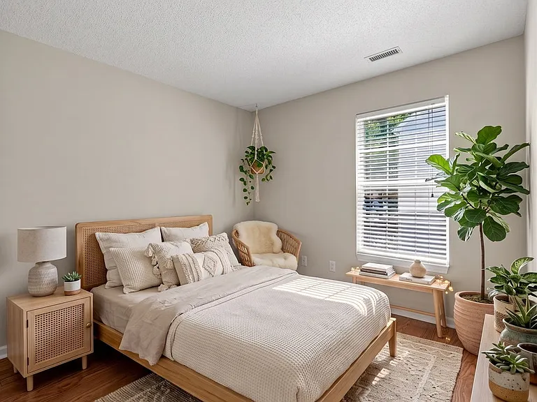 6804 Broome Bay Ct — Photo 38