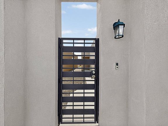 3rd image of 1429 Tierra Verde Loop NW