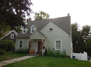 27 Lower Beverly Hls, West Springfield, MA 01089