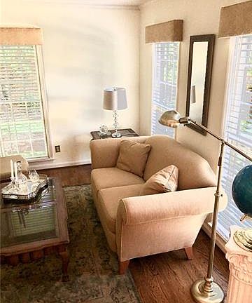 4th image of 2817 Colony Woods Dr