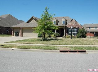 10104 N 143rd Ave E, Owasso, OK 74055