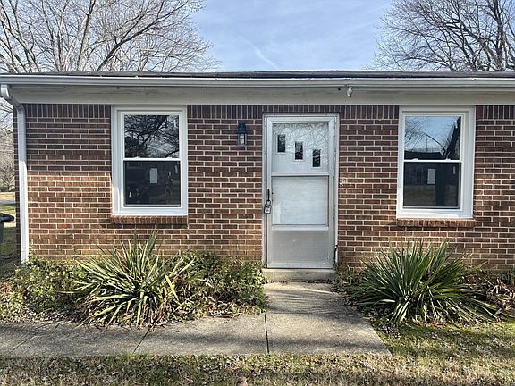 2nd image of 101 Highland Dr #A