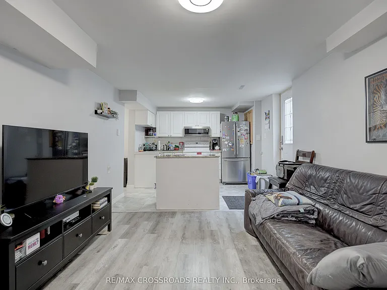 2 Viceregal Ct #BASEMENT — Photo 5