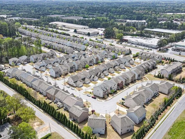2638 Village Park Bnd, Duluth, GA 30096