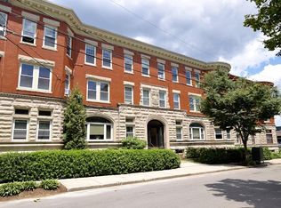 7 Verndale St #3, Brookline, MA 02446