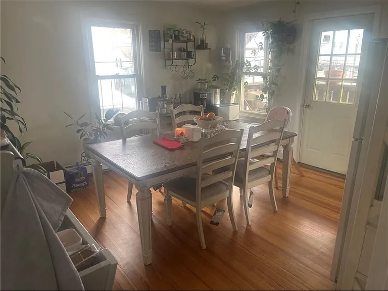 160 Washington St #2 — Photo 26