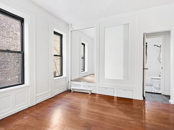 2nd image of 341 Bedford Ave #10