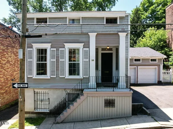 10 Ten Broeck Place, Albany, NY 12210