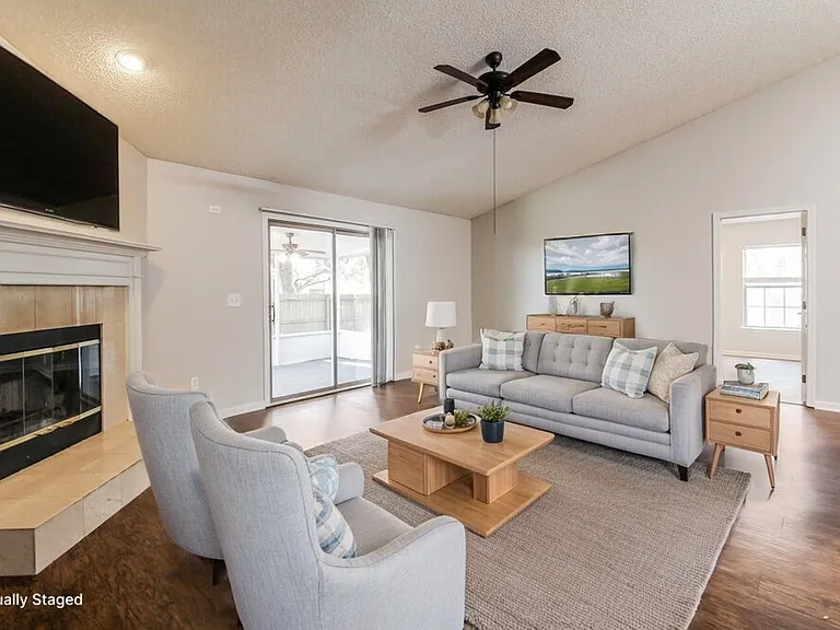 13967 Ridgewick Dr — Photo 4