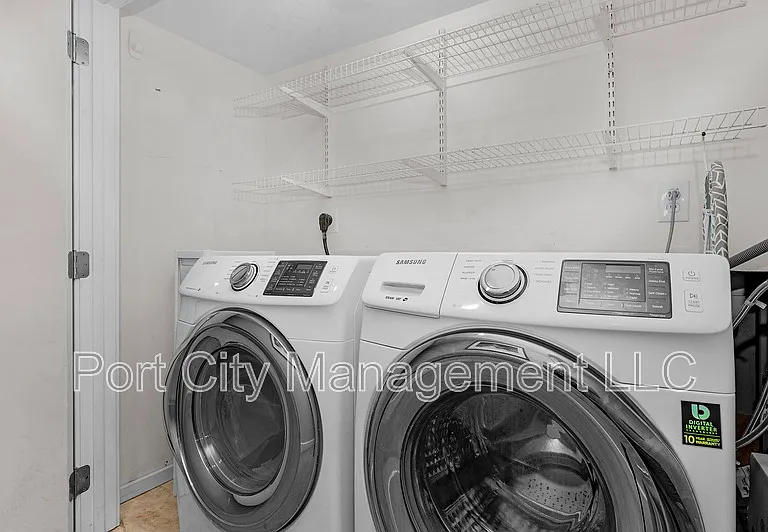 14 N Streeper St — Photo 13