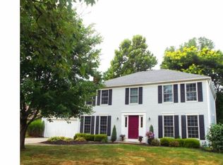 16498 N Red Rock Dr, Strongsville, OH