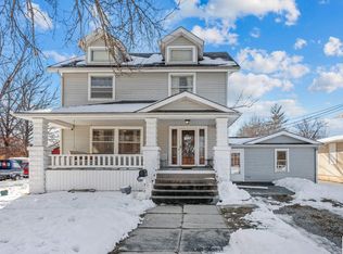 212 W Ray St, Sweet Springs, MO 65351
