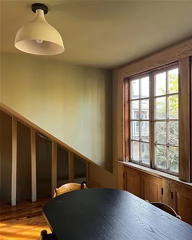2 bed, 2.0 bath, 2119 sqft, $2,400 — Photo 2