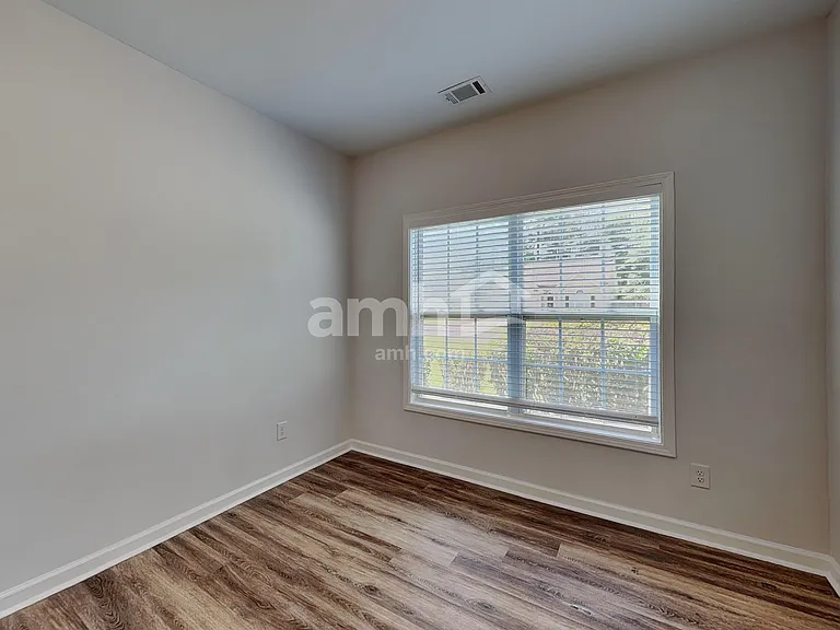 5075 Roxton Ln — Photo 19