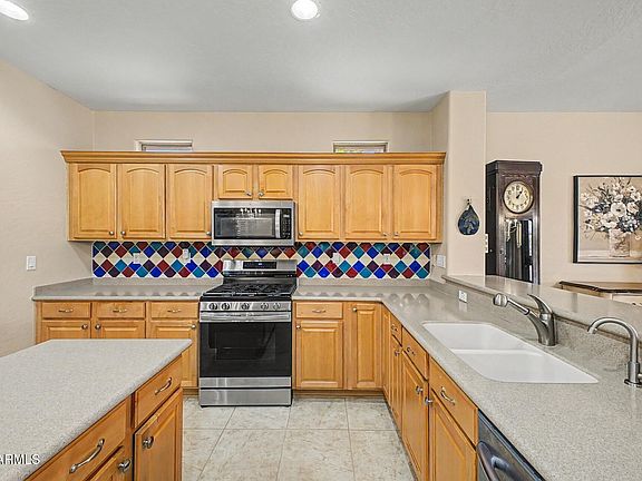 4th image of 17658 W CALISTOGA Drive