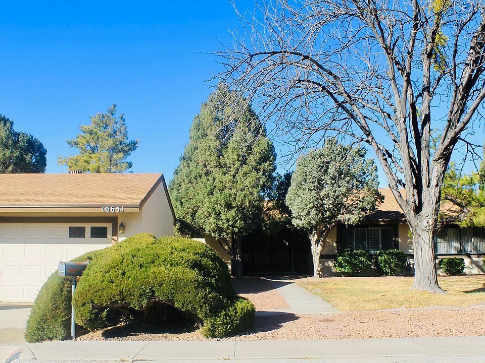 1st image of 10651 Park View Cir