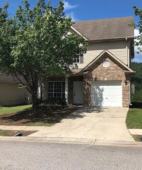 2447 Forest Lakes Ln — Photo 1