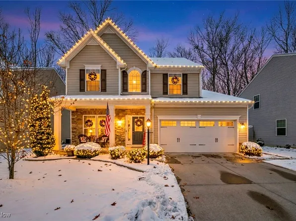 38777 Country Club Dr, Avon, OH 44011