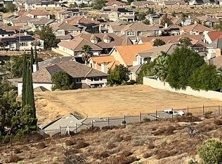 6831 Sycamore Ln, Palmdale, CA 93551