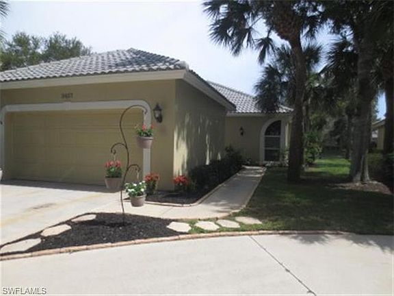 2nd image of 3457 Lake Crest Dr