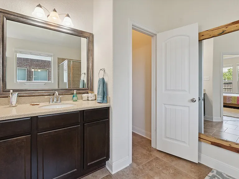 1614 Sun Canyon Blvd — Photo 10