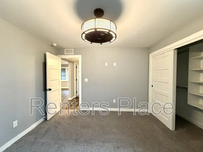 415 S Victor Ave #1 — Photo 12