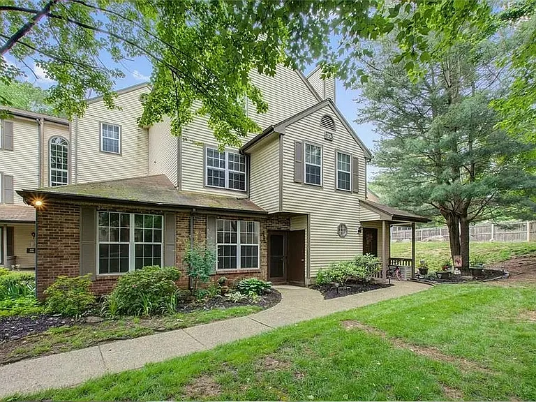 3151 Cypress Ct — Photo 16