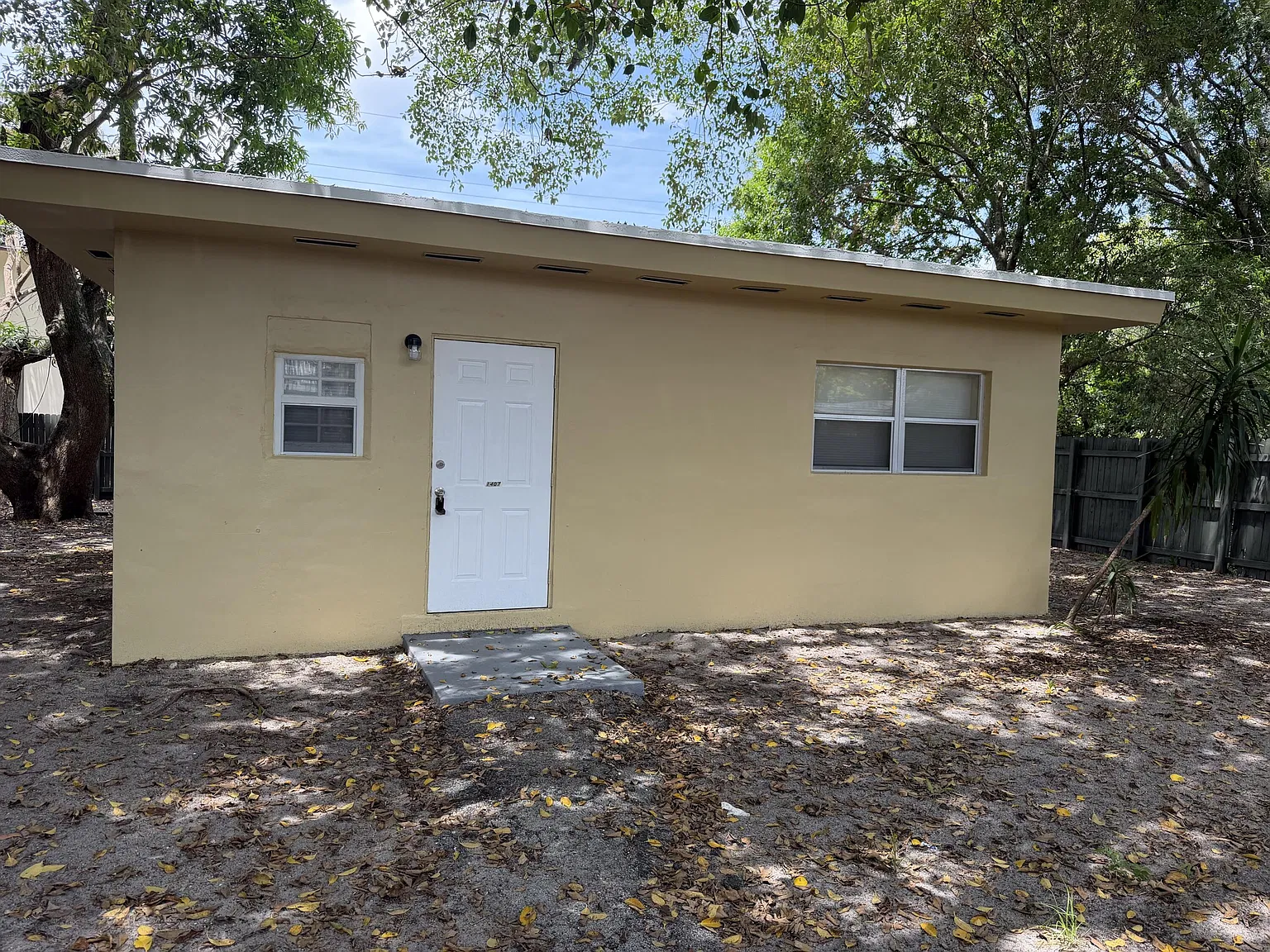 2 bed, 1.0 bath, 600 sqft, $2,395 — Photo 2