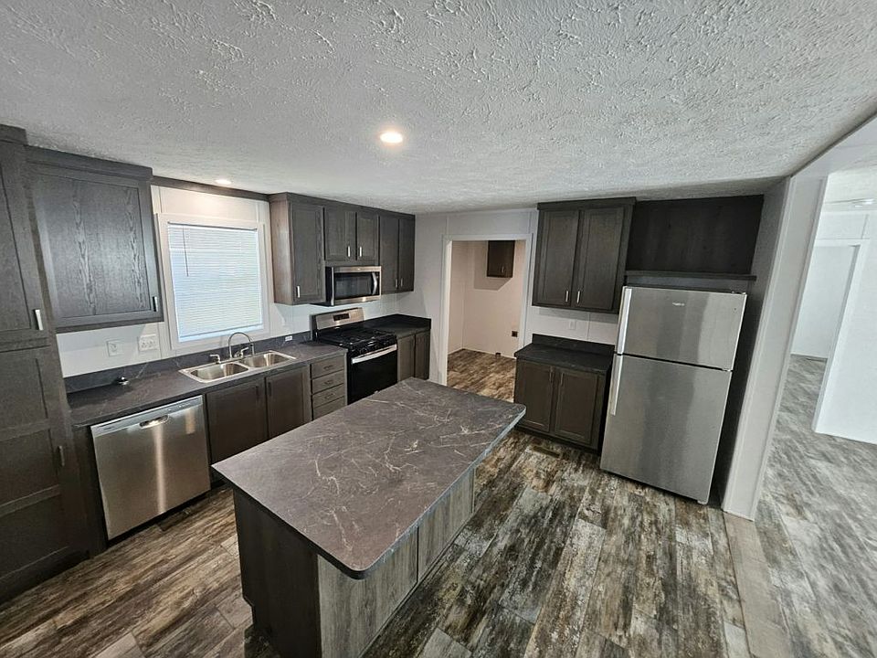 1st image of 1338 W Ashley Rd #28