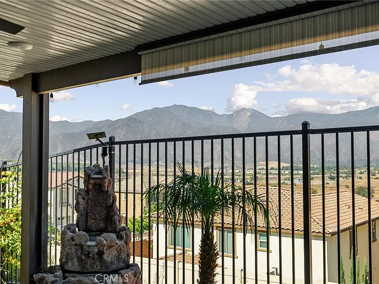24253 Flora Rd — Photo 43