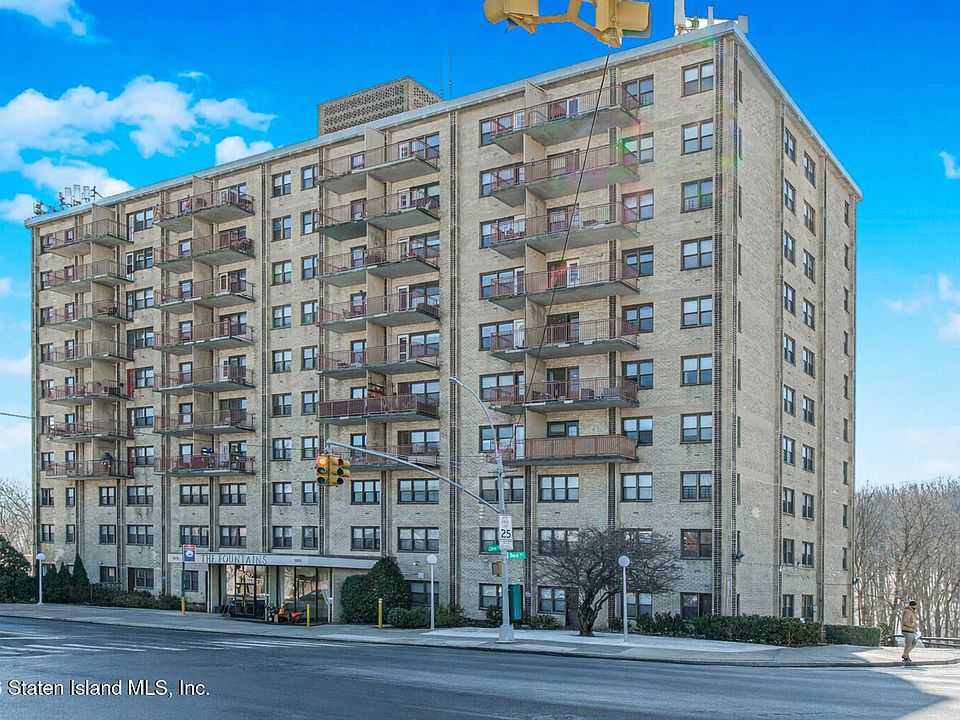 1st image of 1000 Clove Rd APT 4J