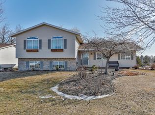 2404 Pointe Rd, Weston, WI 54476