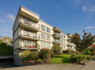 1024 Fairfield Rd #208, Victoria, BC V8V3A5