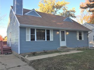 10955 Three Court Dr, Saint Louis, MO 63123