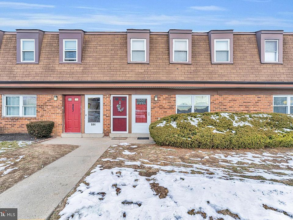 1st image of 845 Henri Ct