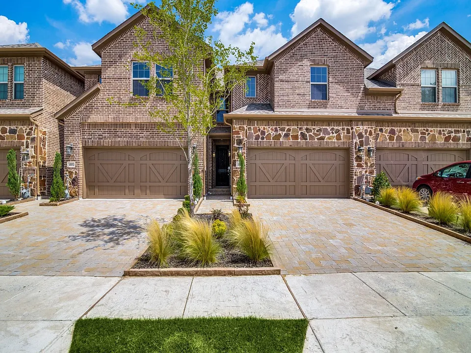 4849 Pasadena Dr