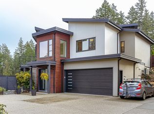 1161 Nature Park Pl, Highlands, BC V9B 0S6