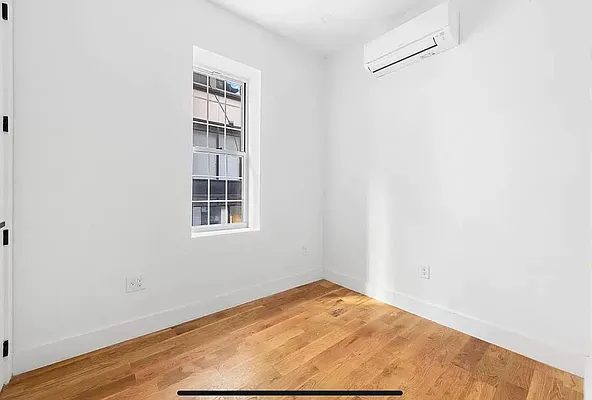 Rented by Corcoran | media 18