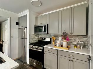 1346 Valley View Rd, Atlanta, GA 30338