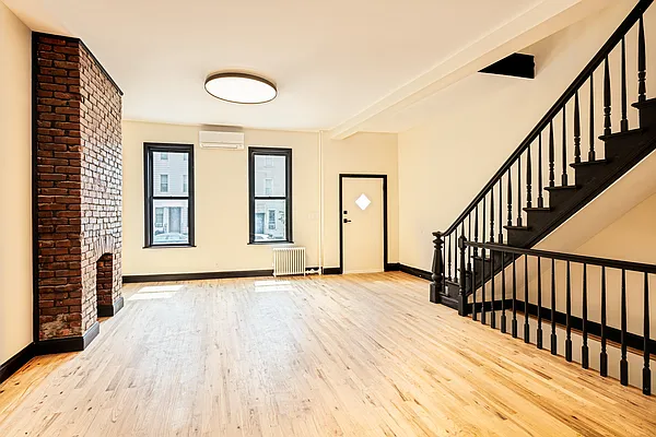 Rented by Compass | media 3